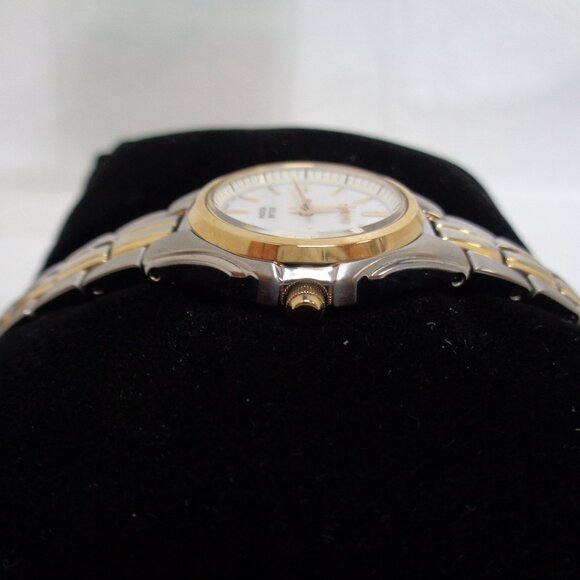 SEIKO Solar Women's Watch Two-Tone Silver & Gold Stainless Steel - Picture 8 of 8